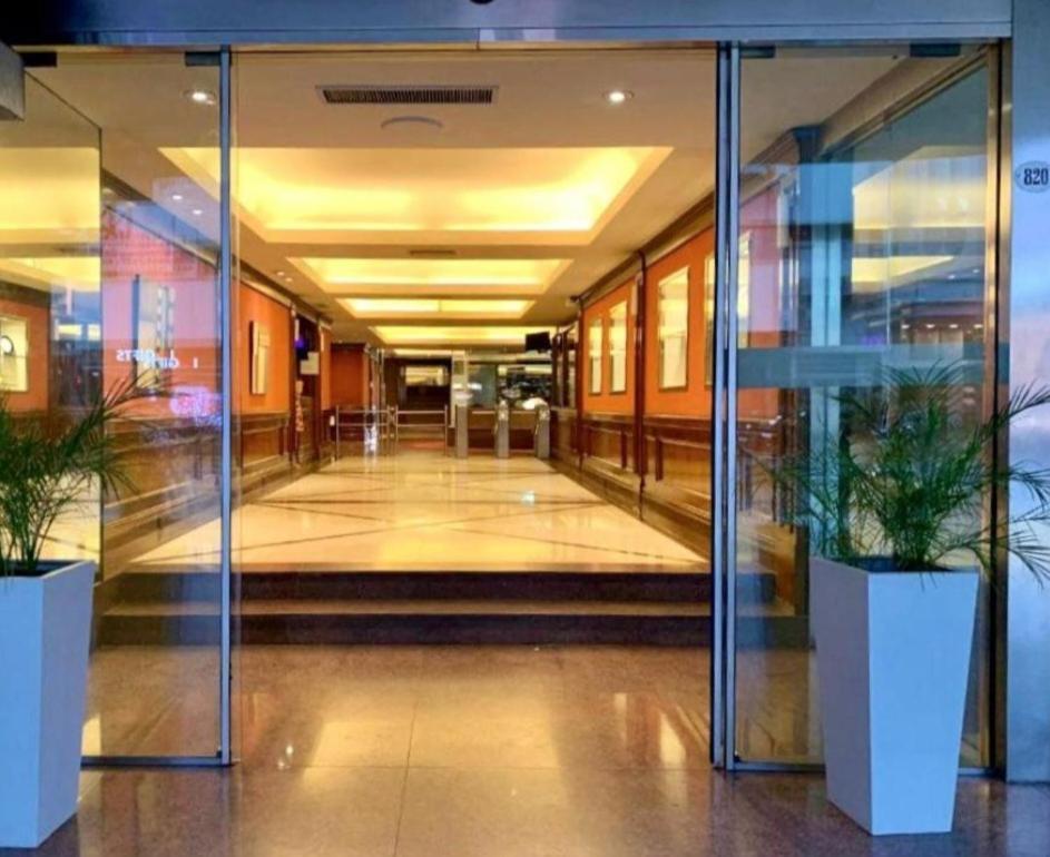 Torre Corrientes Aparthotel Буенос Айрес Екстериор снимка